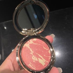 Ciate Marbled Light Blush